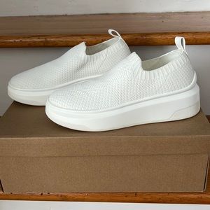 NEW Steve Madden Ben sneakers